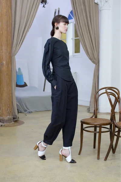 Look 28